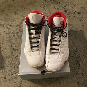 Jordan 13 Retro alternate history of flight used size 10.5
